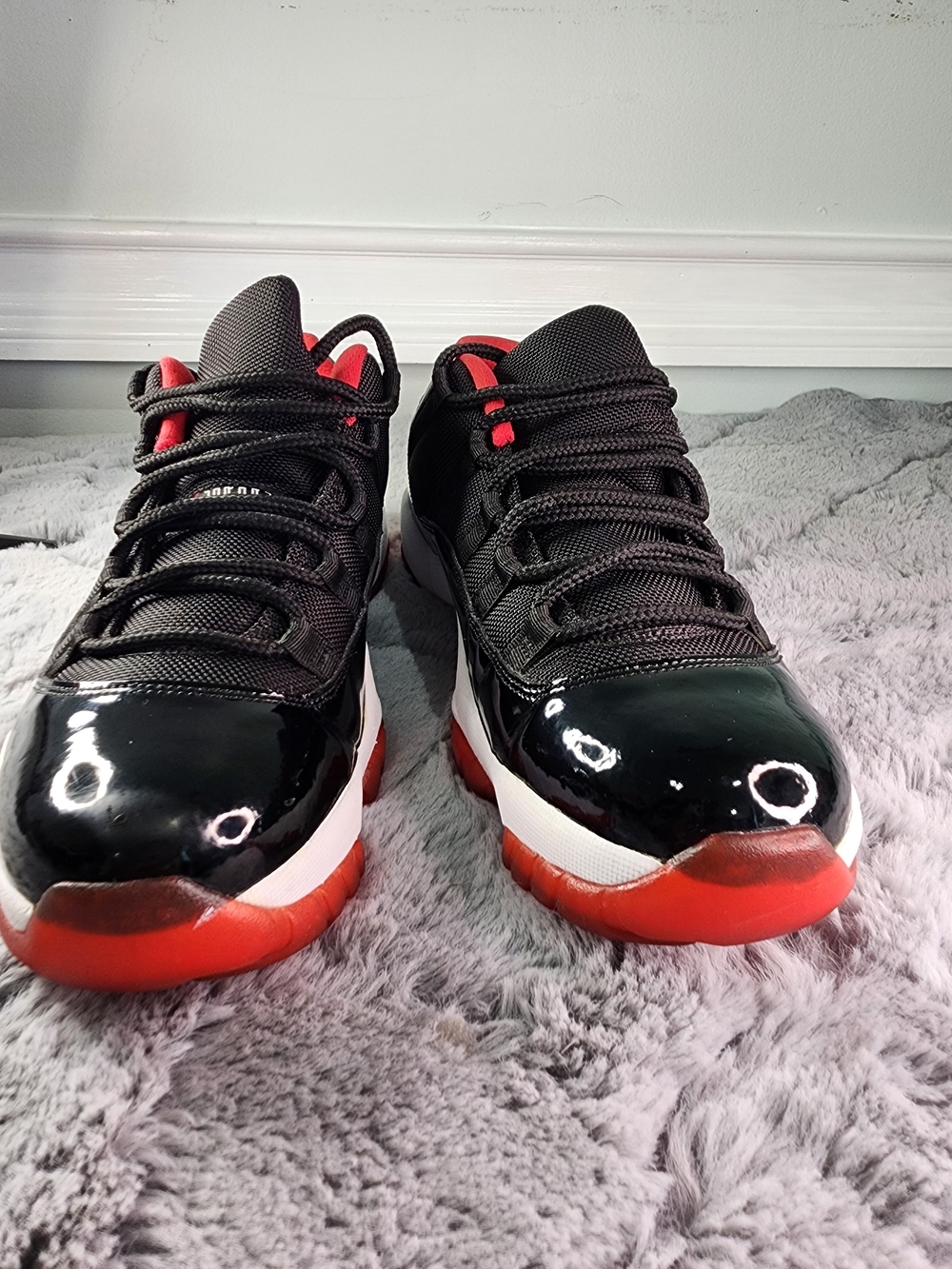 Air Jordan 11 Retro Low Men's Sneakers - Black/Red